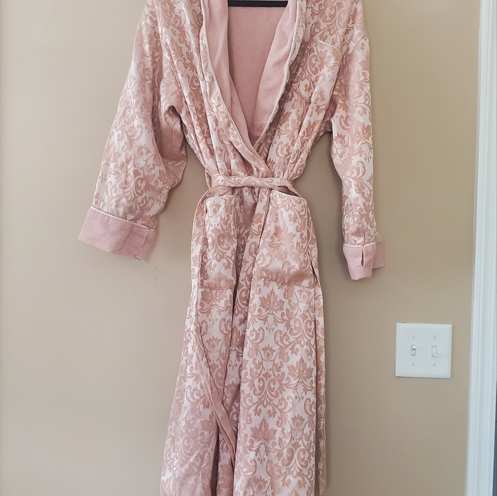Lux Victoria's Secret Robe sz L